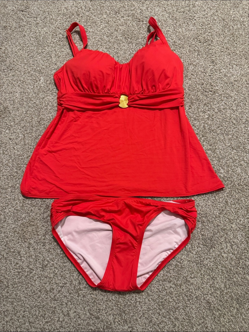 NWOT coco reef Red Tankini Set with Gold Accent